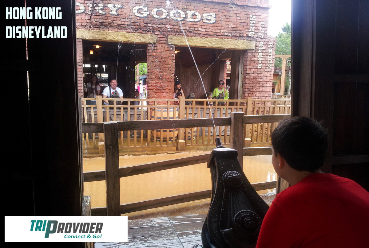Triprovider Hong Kong Disneyland Water Guns